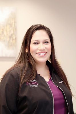Mayra's headshot